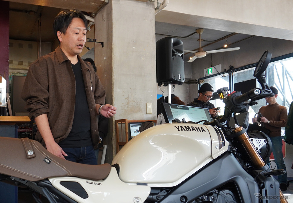新型XSR900のプロジェクトリーダー 橋本直親さん《写真撮影 宮崎壮人》
