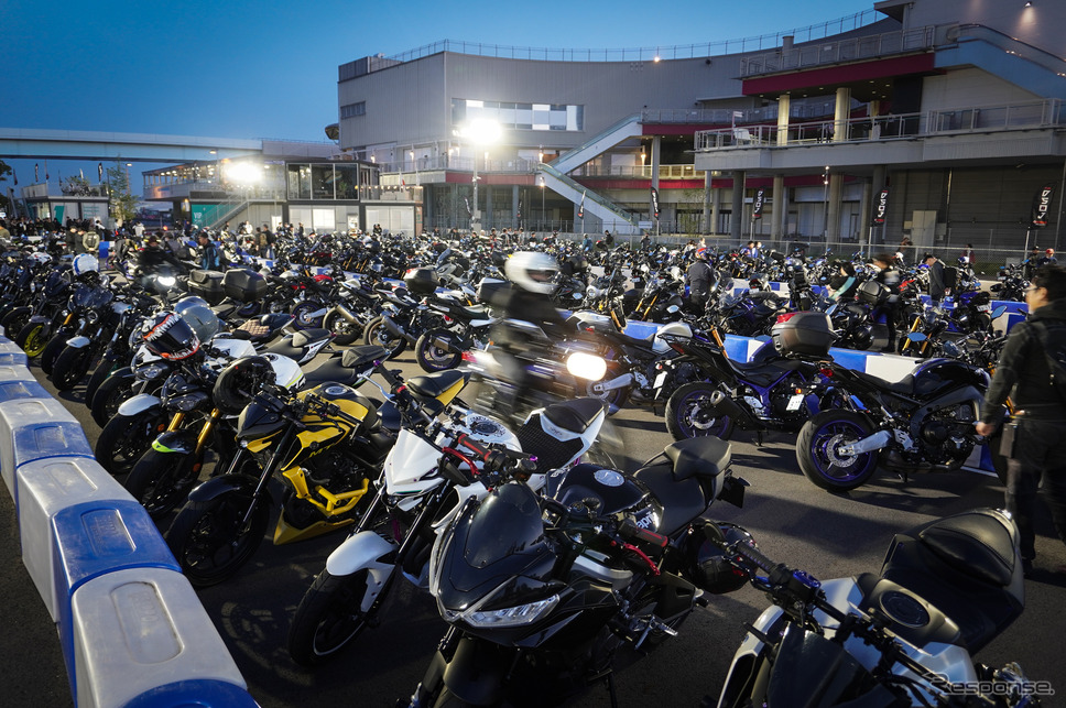 The Dark side of Japan Night Meeting 2024の様子《写真撮影 宮崎壮人》