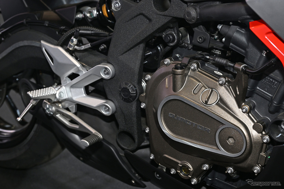 QJモーター SRK400RS(東京モーターサイクルショー2025)《写真撮影 安藤貴史》