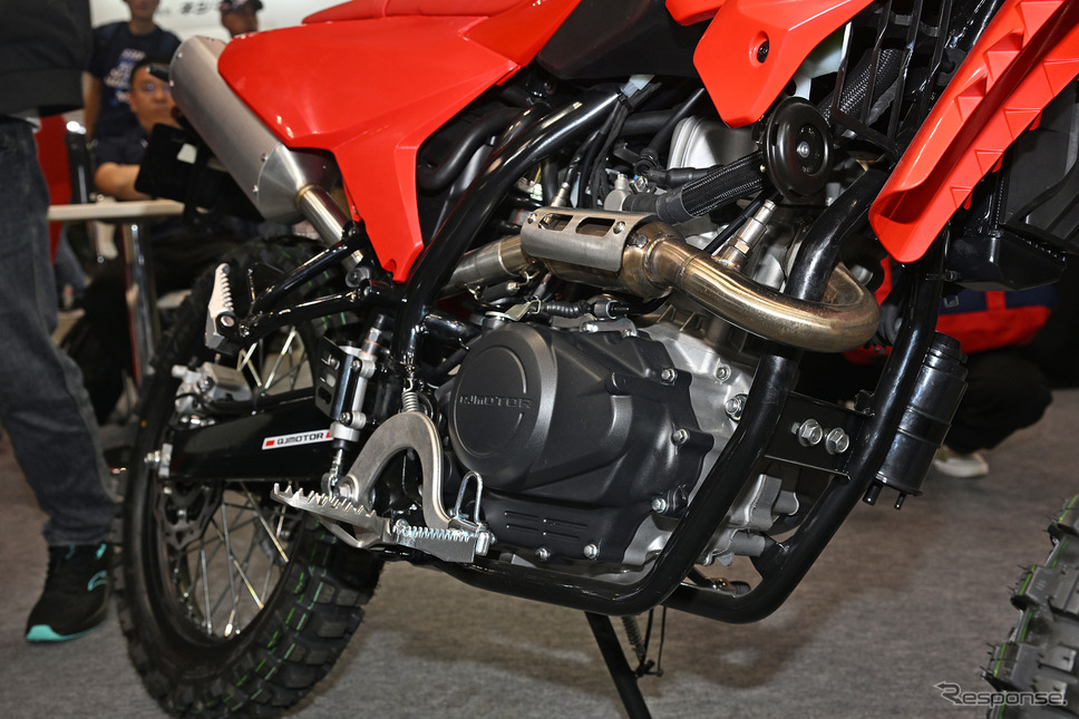 QJモーター COV125X(東京モーターサイクルショー2025)《写真撮影 安藤貴史》