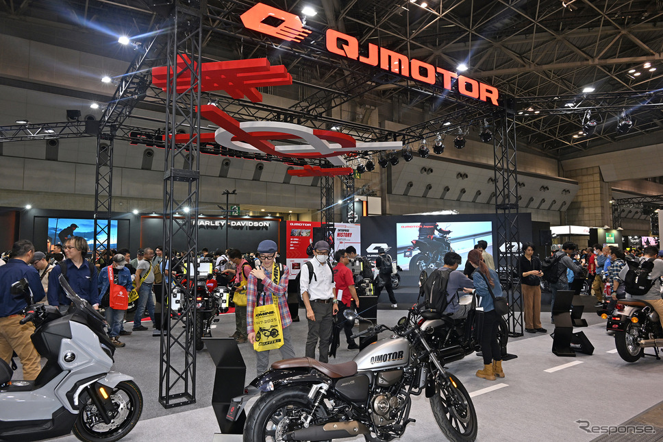 QJモーター(東京モーターサイクルショー2025)《写真撮影 安藤貴史》