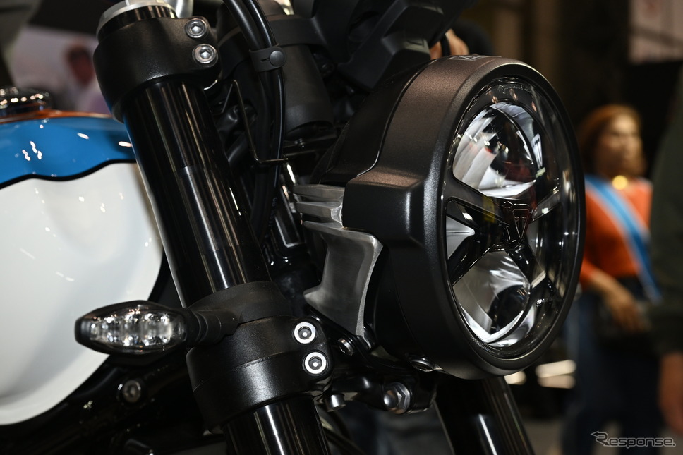 トライアンフ スピードツイン900(東京モーターサイクルショー2025)《写真撮影 安藤貴史》