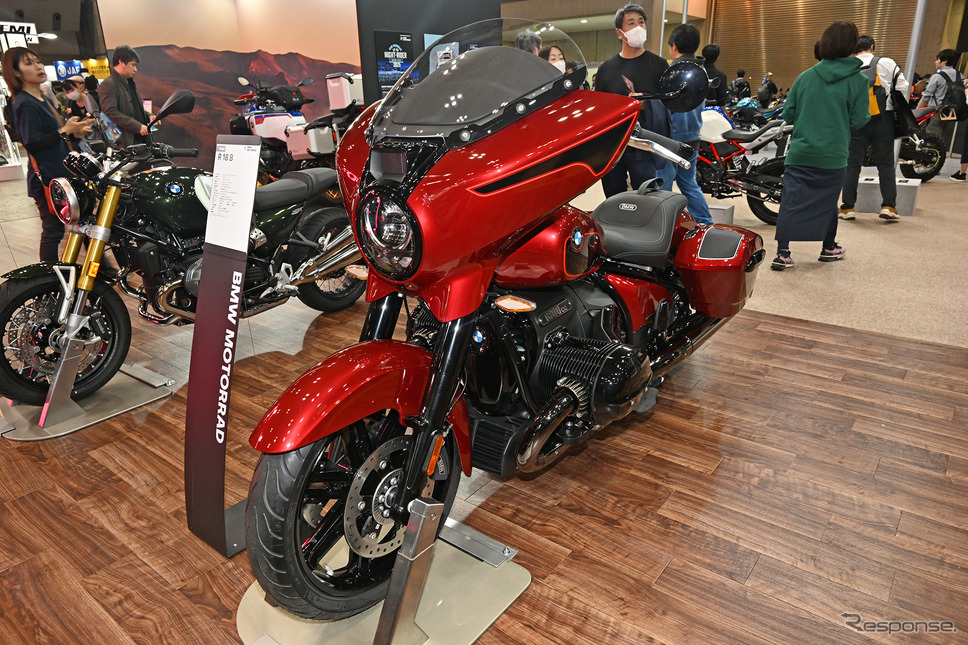 BMW R18 B(東京モーターサイクルショー2025)《写真撮影 安藤貴史》