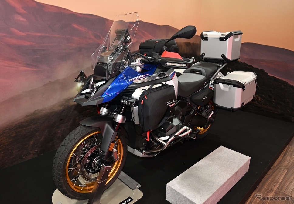 BMW R1300 トロフィー(東京モーターサイクルショー2025)《写真撮影 安藤貴史》