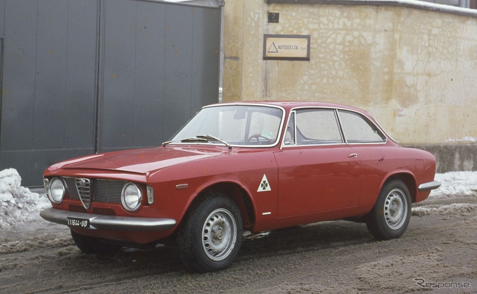 アルファロメオ『ジュリアGTA』(1965年)《photo by Alfa Romeo》