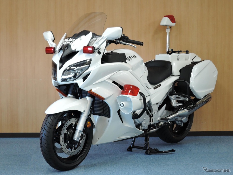 白バイ仕様のヤマハ「FJR1300AP」(資料画像)《画像提供 ヤマハ発動機》