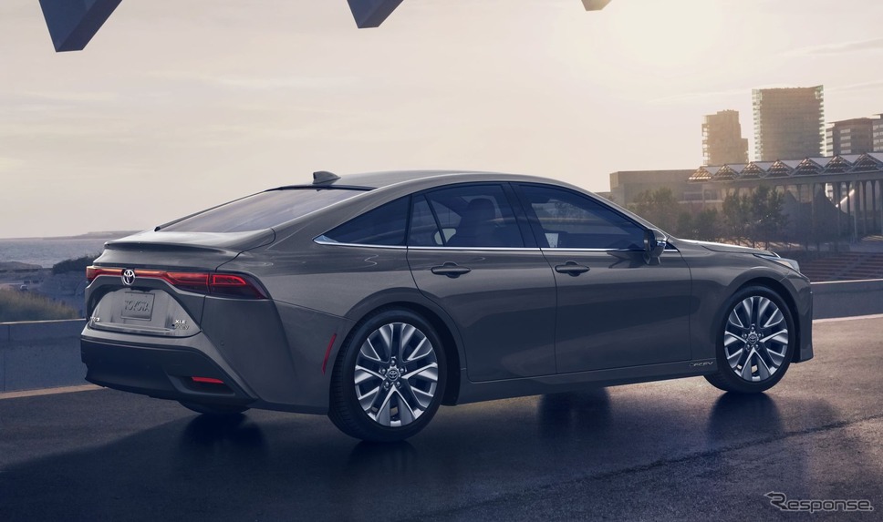 トヨタ『ミライ』の2025年モデル(米国仕様)《photo by Toyota》