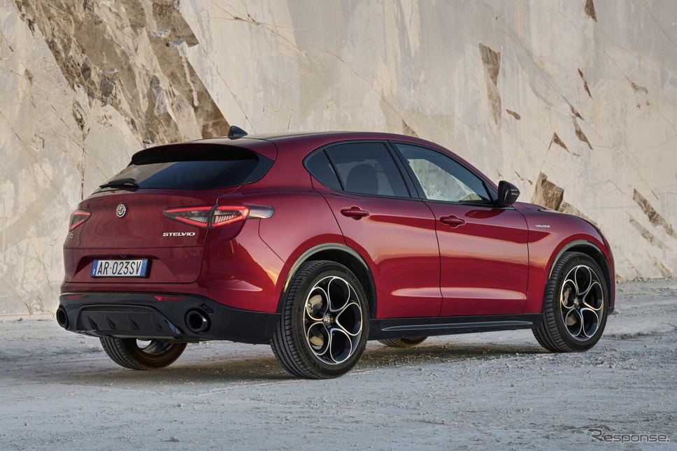 アルファロメオ ステルヴィオ 現行《photo by Alfa Romeo》