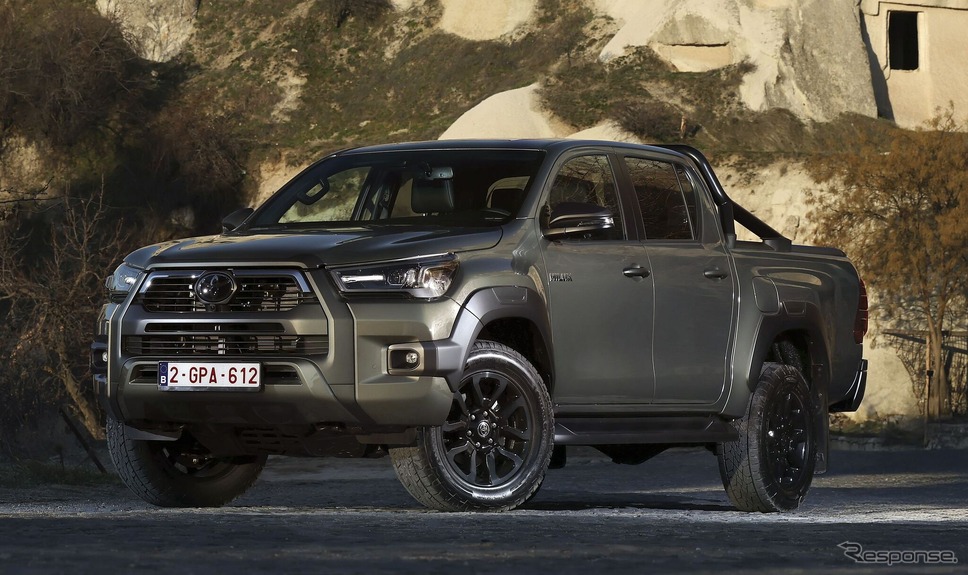 トヨタ『ハイラックス』の新開発48Vハイブリッド搭載車(欧州仕様)《photo by Toyota》