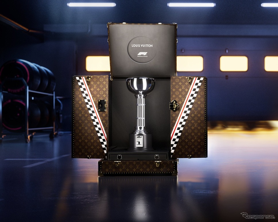 F1日本GPで使用されるルイ?ヴィトンのトロフィー?トランク《photo by LOUIS VUITTON》