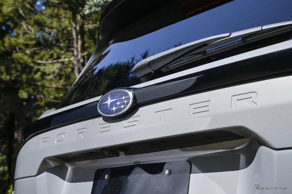スバル『フォレスター』Premium S:HEV EX《写真提供 SUBARU》