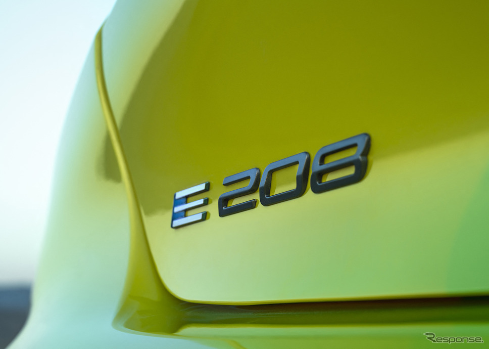 プジョー E-208《photo by PEUGEOT》