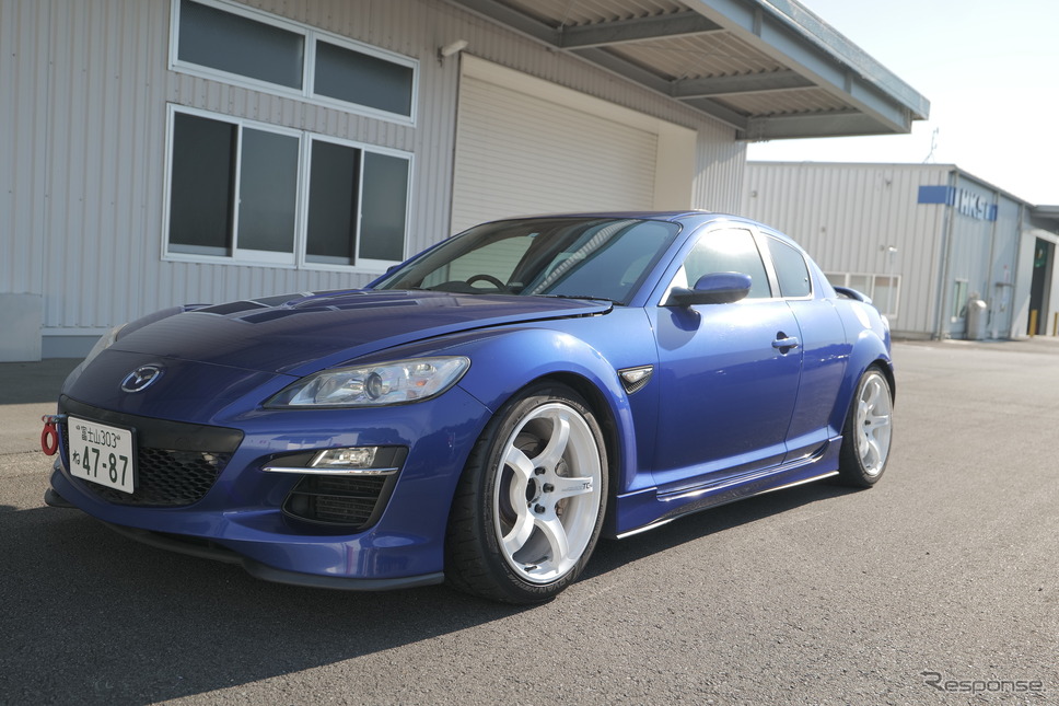 新専用部品で特有のリアの構造的な弱点を克服、HKSがマツダ『RX-8』用スポーツサスペンション「ハイパーマックス R」を発売《写真提供 HKS》