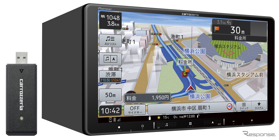木下氏が装着していたcarrozzeria 楽ナビ AVIC-RQ721DC《写真撮影 小林岳夫》