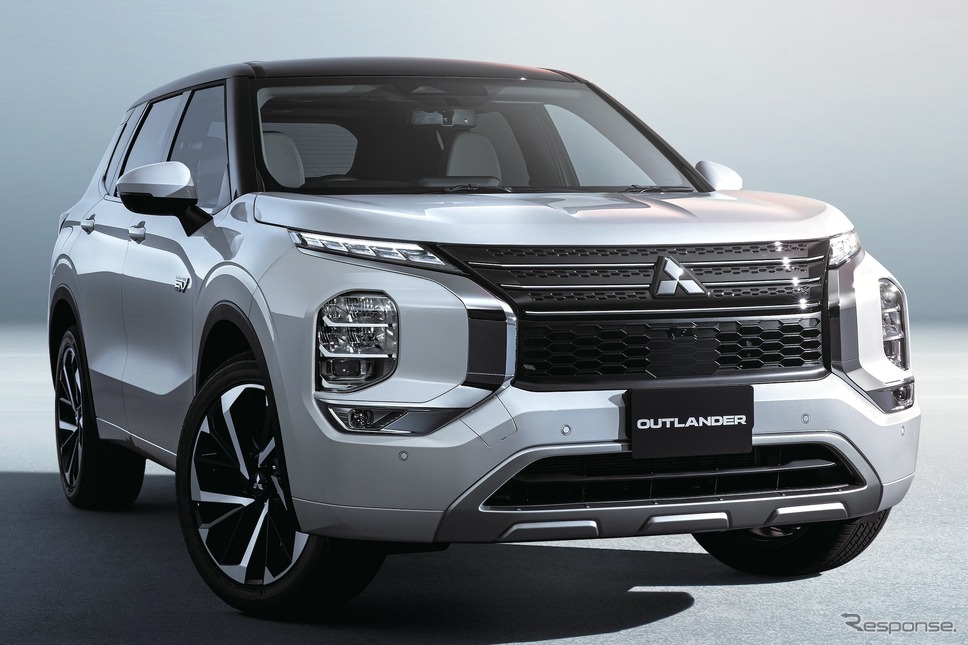 三菱 アウトランダーPHEV《写真提供 三菱自動車》