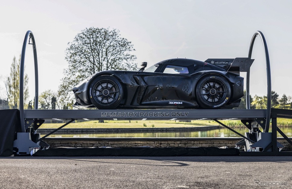 マクマートリー・オートモーティブの「VP1」が世界初となる車両の逆さま走行に成功《photo by McMurtry》