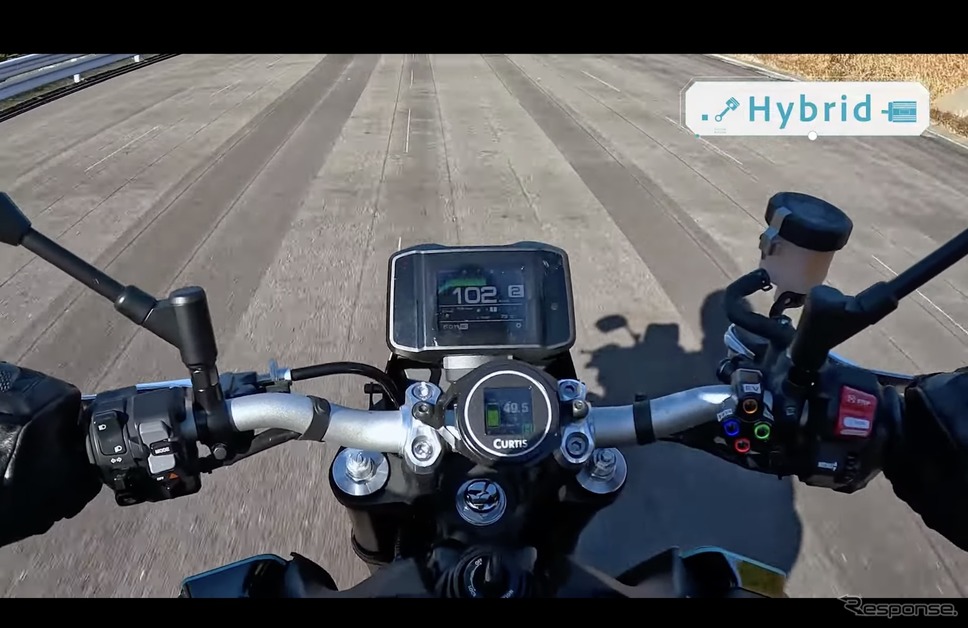 電動技術への新たな挑戦(2)として公開されたヤマハの大型バイク向けプラグインハイブリッド技術《ヤマハ発動機公式チャンネルより》