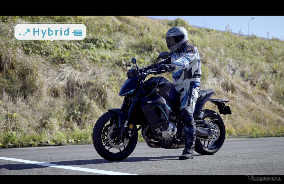 電動技術への新たな挑戦(2)として公開されたヤマハの大型バイク向けプラグインハイブリッド技術《ヤマハ発動機公式チャンネルより》