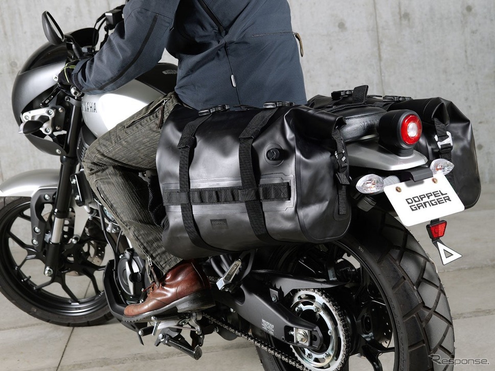 ドッペルギャンガー TPUサイドバッグ「DBT640-BK」《写真提供 ビーズ》