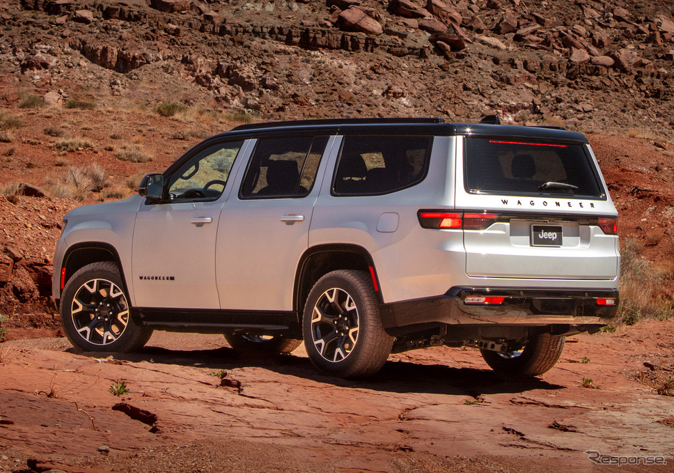 ジープ『ワゴニア』の限定車「オーバーランド」《photo by Jeep》