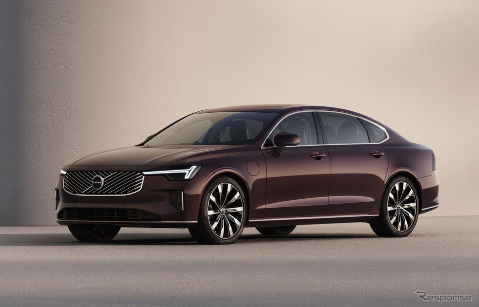 ボルボ S90 改良新型《photo by Volvo Cars》