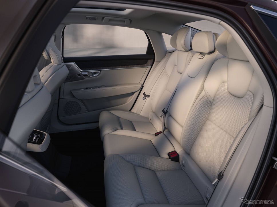 ボルボ S90 改良新型《photo by Volvo Cars》