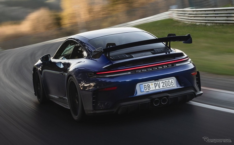 ポルシェ911 GT3が独ニュルブルクリンク北コースでMT車最速記録を更新《photo by Porsche》