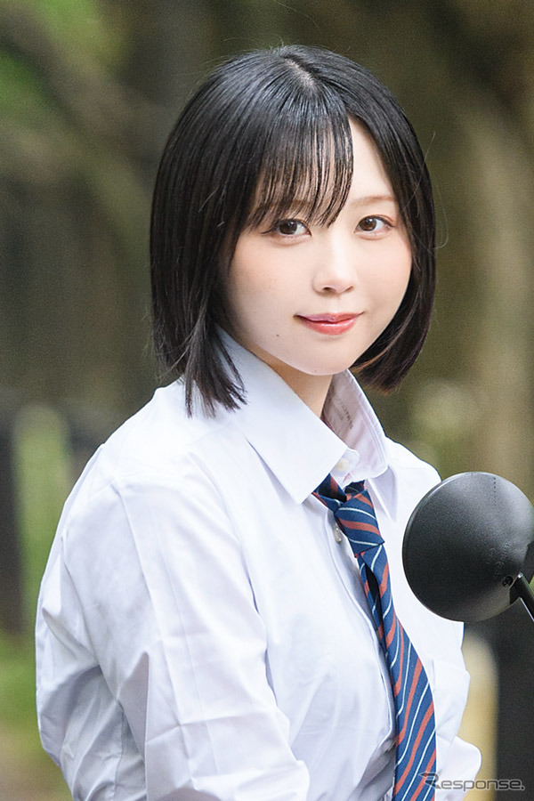 夜道雪さん《写真提供 実業之日本社》