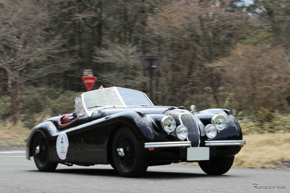 ジャガー XK120ロードスター《写真撮影 内田俊一》