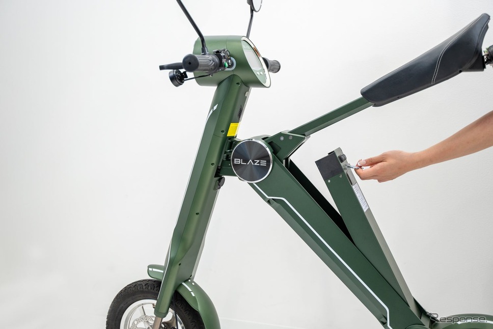 ブレイズの「SMART EV 特定原付モデル」《写真提供 ブレイズ》