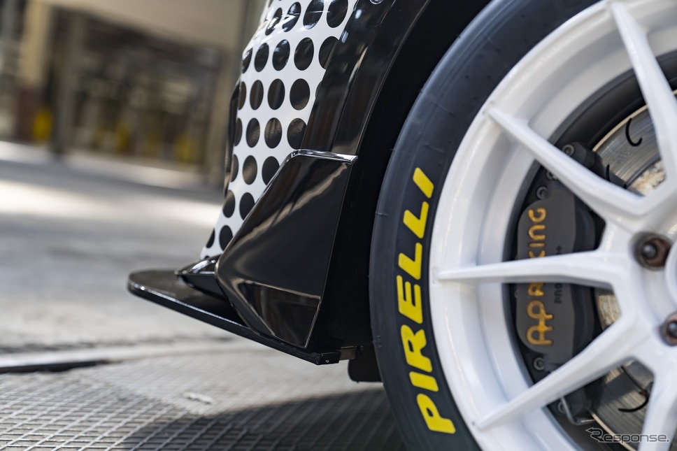 「ニュルブルクリンク24時間レース」に挑戦するMINI ジョン・クーパー・ワークス《photo by MINI》