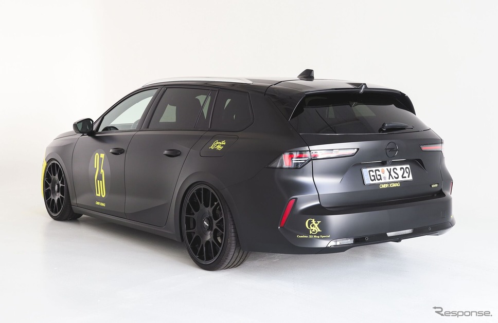 オペル・アストラ・ツアラーXS(参考)《photo by Opel》