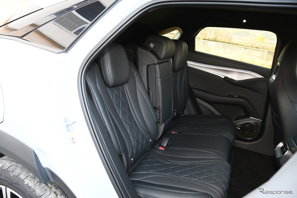 BYD シーライオン7《写真撮影 諸星陽一》