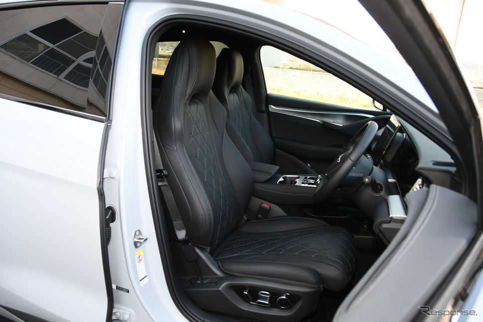 BYD シーライオン7《写真撮影 諸星陽一》