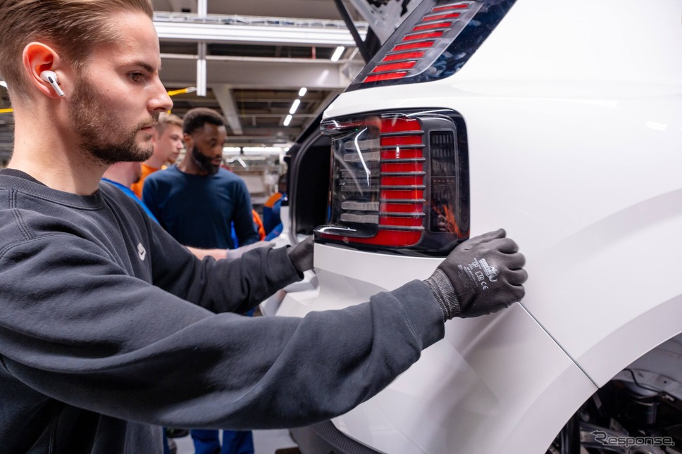 ベルギー・ゲント工場で生産を開始したボルボ『EX30』《photo by volvocars》