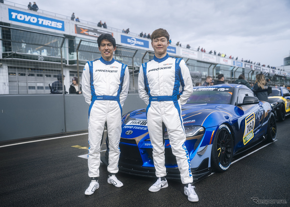 TOYO TIRES with Ring Racing 中山雄一選手（左）小高一斗選手（右）《写真撮影 後藤竜甫》