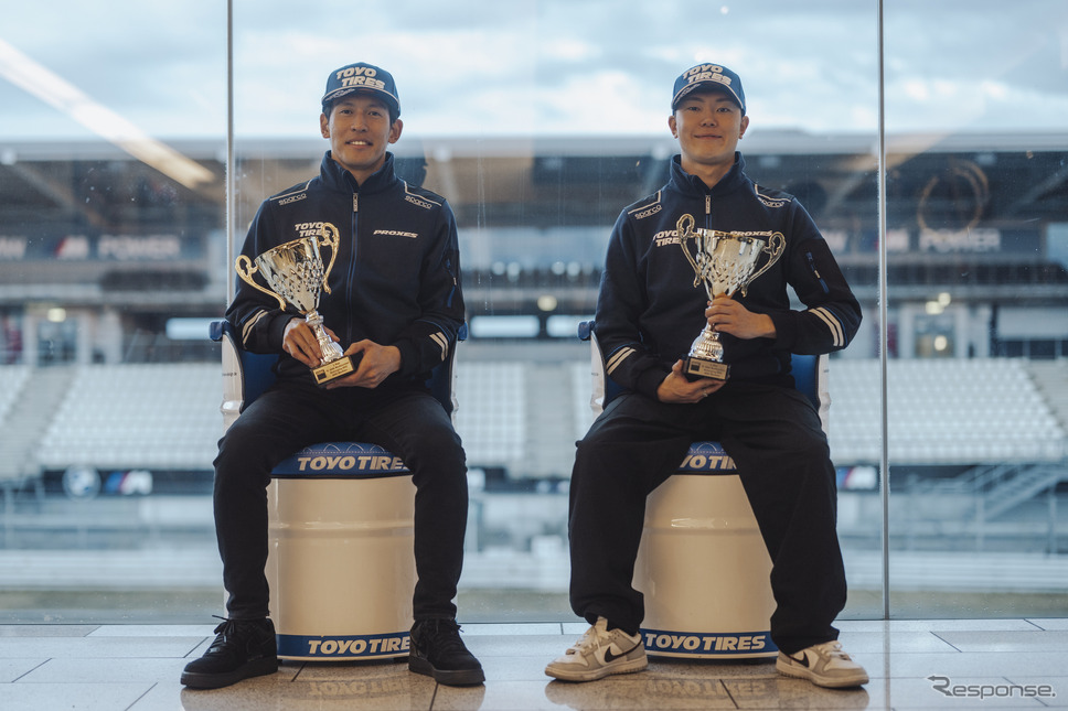 TOYO TIRES with Ring Racing 中山雄一選手（左）小高一斗選手（右）《写真撮影 後藤竜甫》