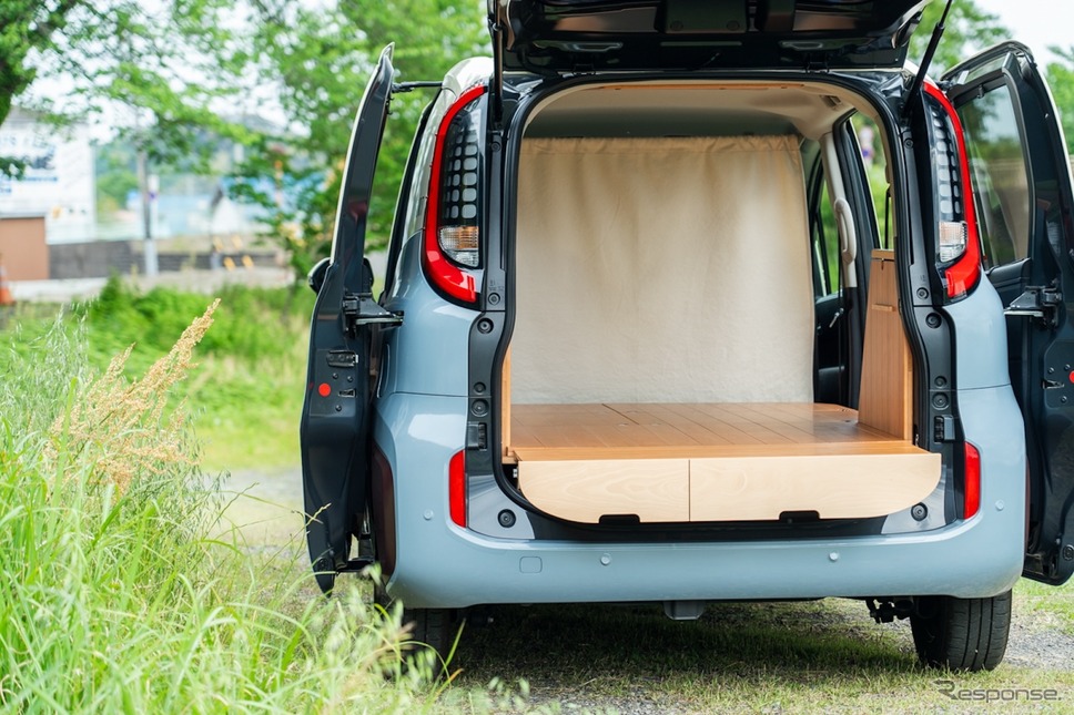 YURTの『シエンタ』用車中泊キット「VANLIFE ROOMKIT」《写真提供 RESTORE》