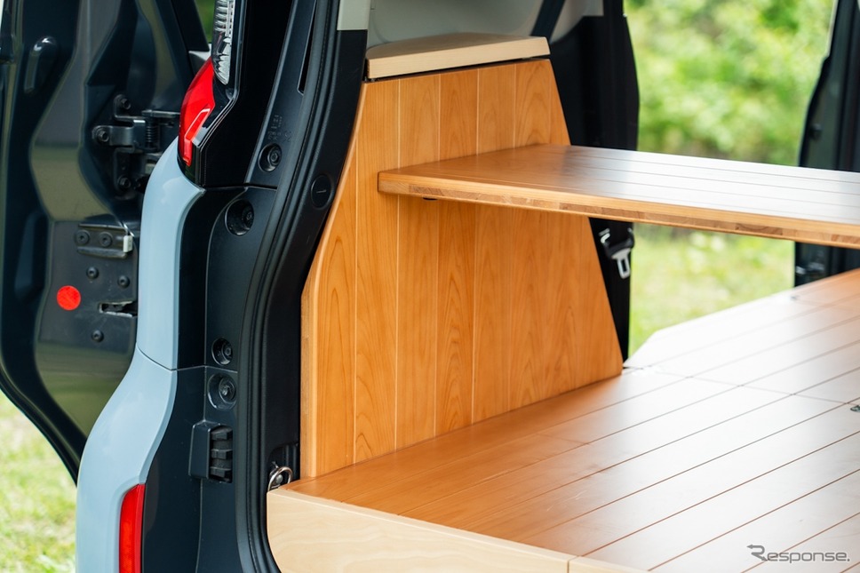 YURTの『シエンタ』用車中泊キット「VANLIFE ROOMKIT」《写真提供 RESTORE》
