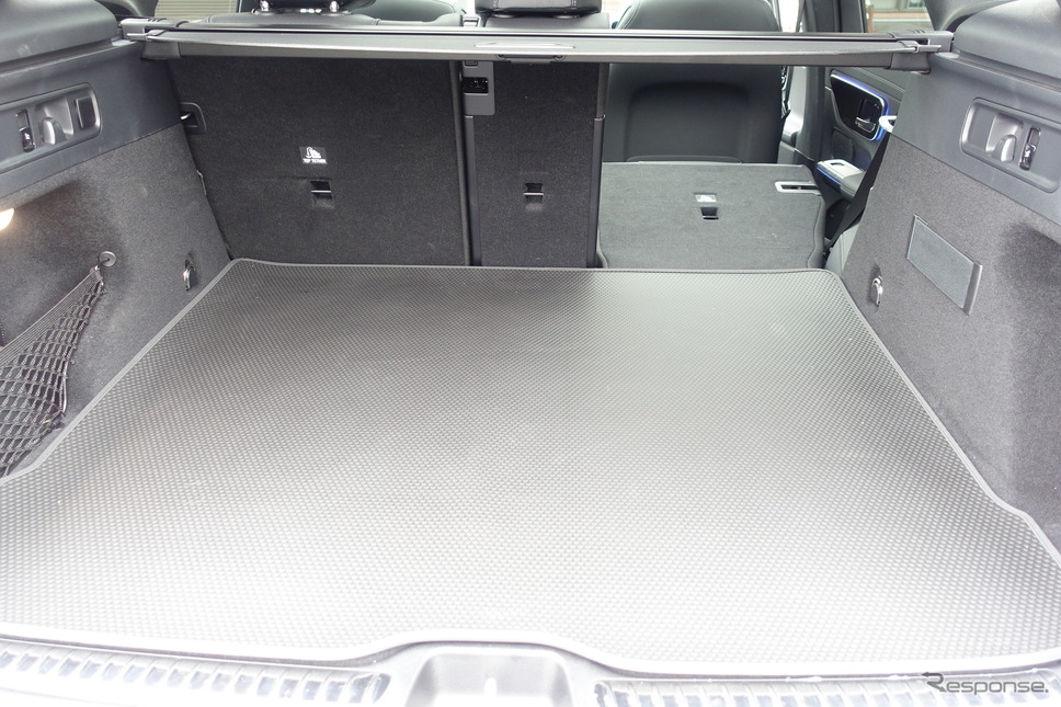 メルセデスベンツ GLC220d Core《写真撮影 中村孝仁》