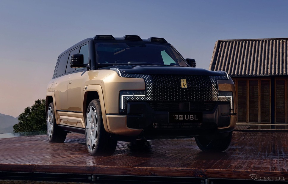 BYDのYANGWANGブランドの新型フルサイズSUV『U8L』《photo by BYD》