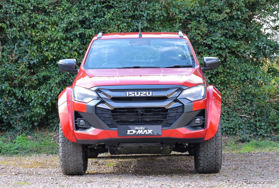 いすゞ『D-Max Arctic Trucks AT35』《photo by ISUZU》
