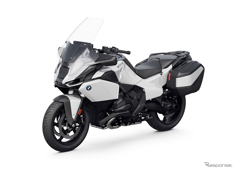 BMW R 1300 RT 新型《photo by BMW》