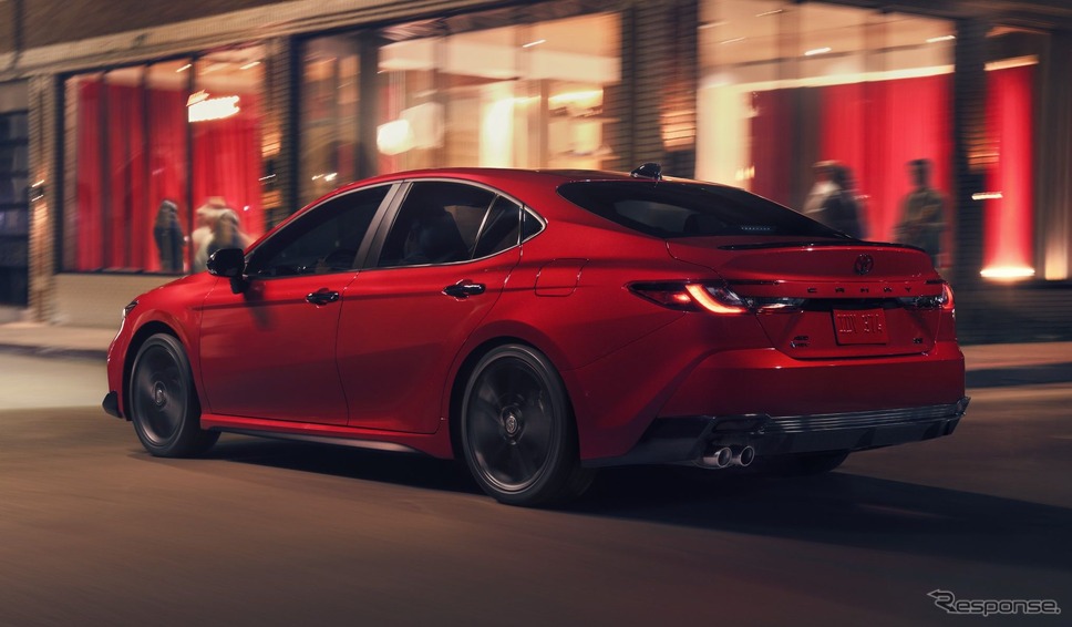 トヨタ・カムリの「ナイトシェード・エディション」(米国仕様)《photo by Toyota》