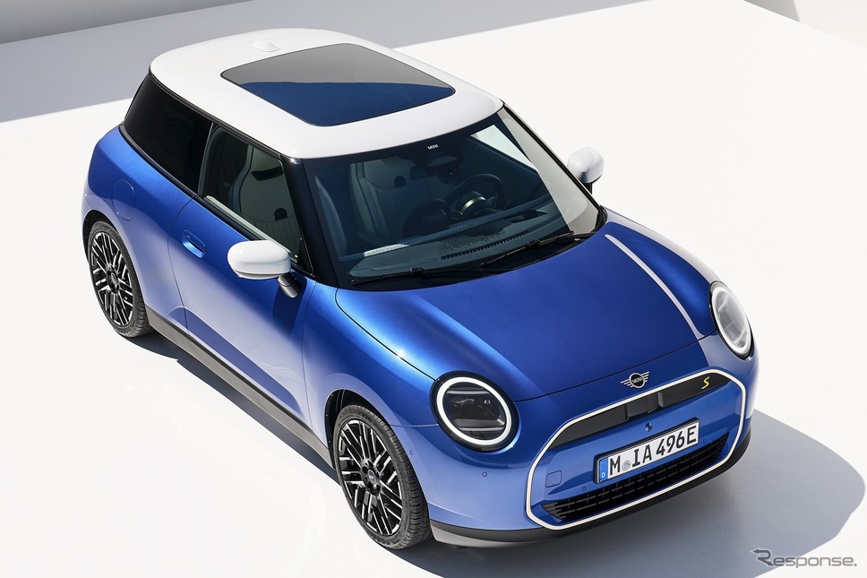 MINI クーパーSE《写真提供 BMWジャパン》