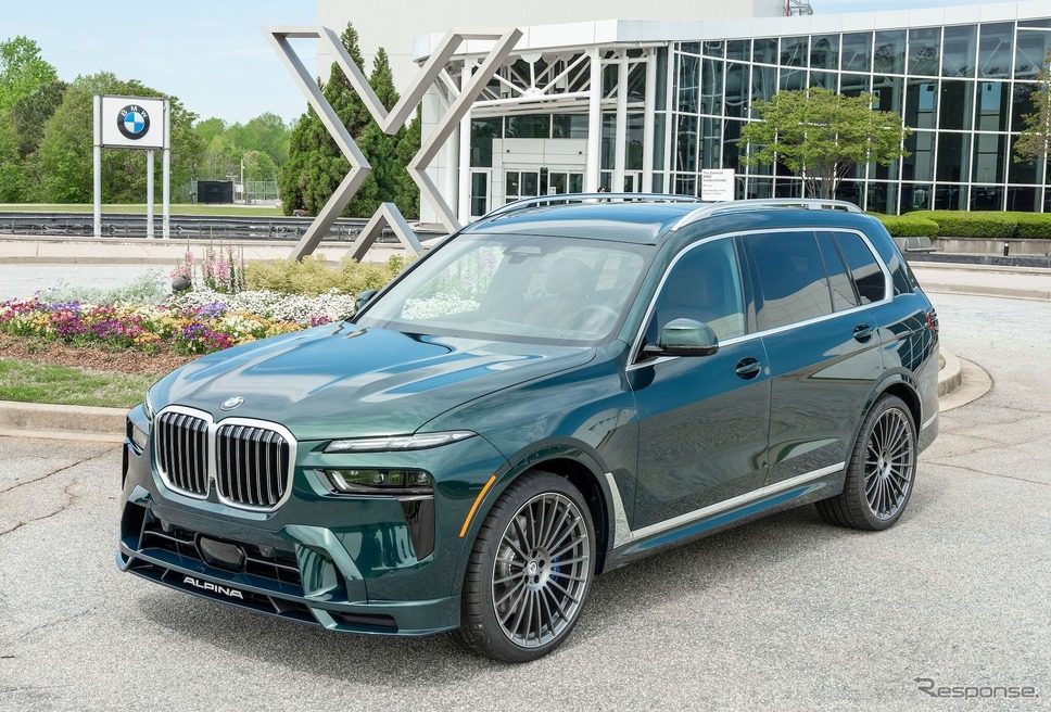 BMWグループの米国サウスカロライナ州スパータンバーグ工場から、700万台目のBMWとしてアルピナ『XB7』がラインオフ《photo by BMW》
