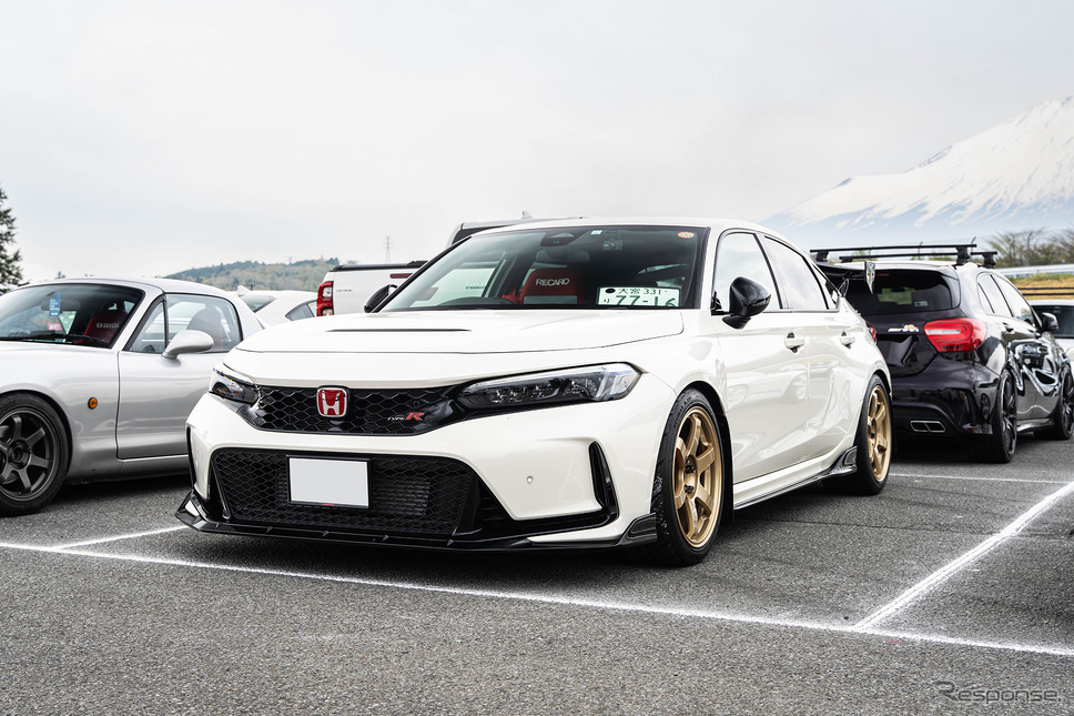 HONDA シビックタイプR × ボルクレーシング TE37 SAGA S-Plus…レイズファンミーティング2025《写真撮影 望月勇輝》