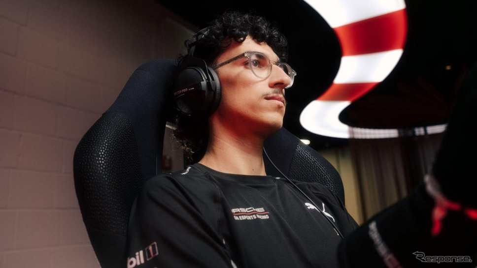 ポルシェがドイツ・ケルン郊外に開設した新たなeスポーツ拠点《photo by Porsche》