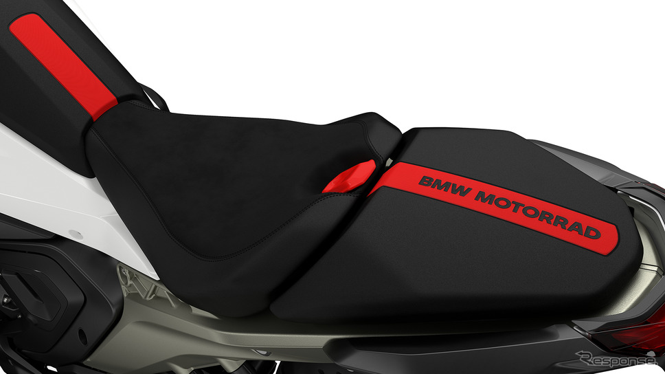 BMW R 1300 RS 新型《photo by BMW》