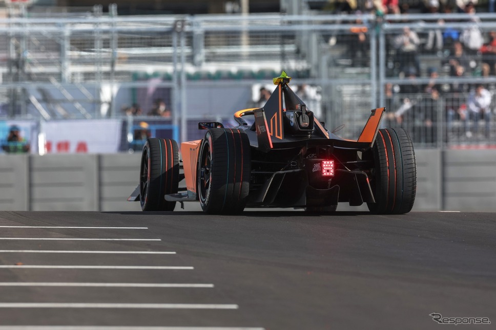 ターン2と3の間。東京 E Prix 2024ではジャンピングスポットだった (c) Formula E《写真提供 フォーミュラE》